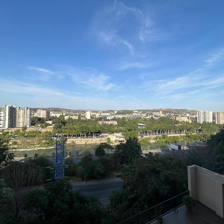 Kobi Apartments Тбилиси Екстериор снимка